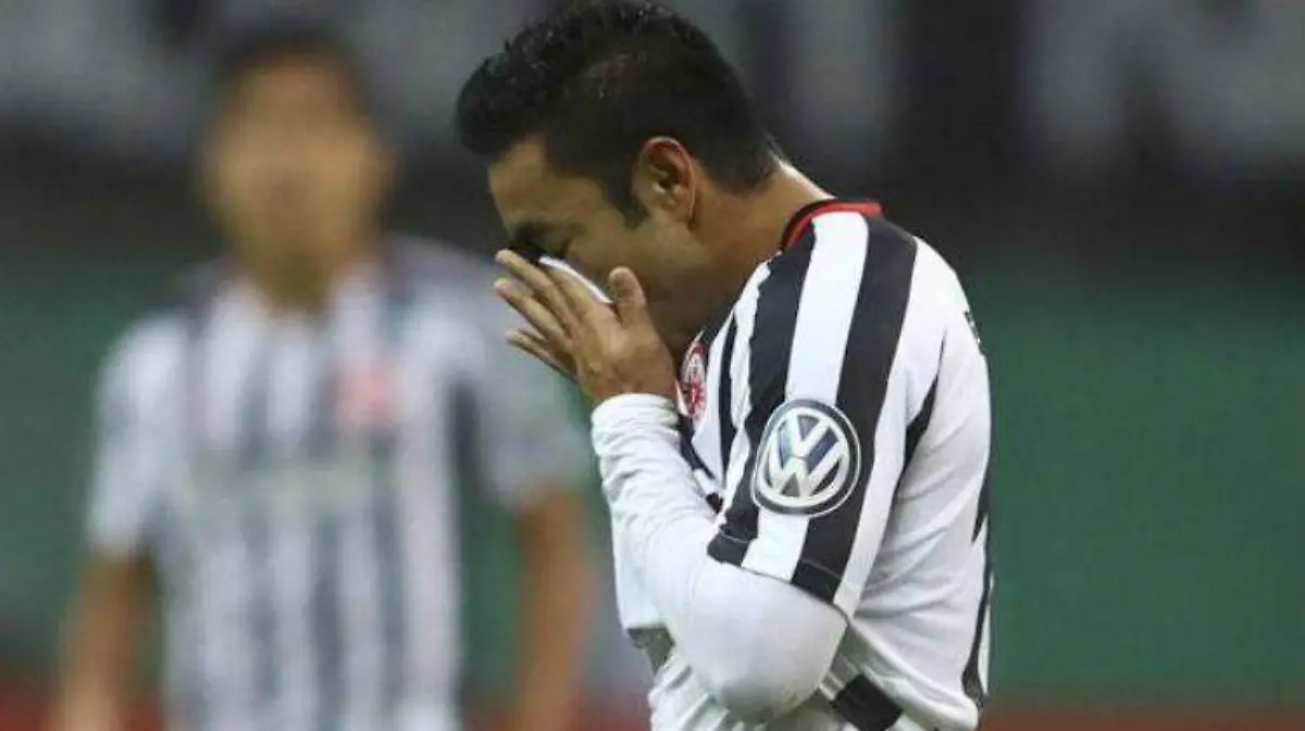 marco fabian REUTERS